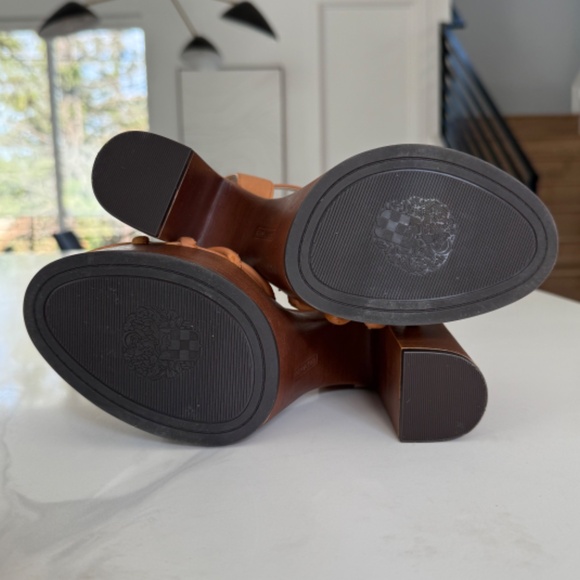 Vince Camuto Rohnlee Leather Platform Sandals in Cognac - Picture 5 of 9